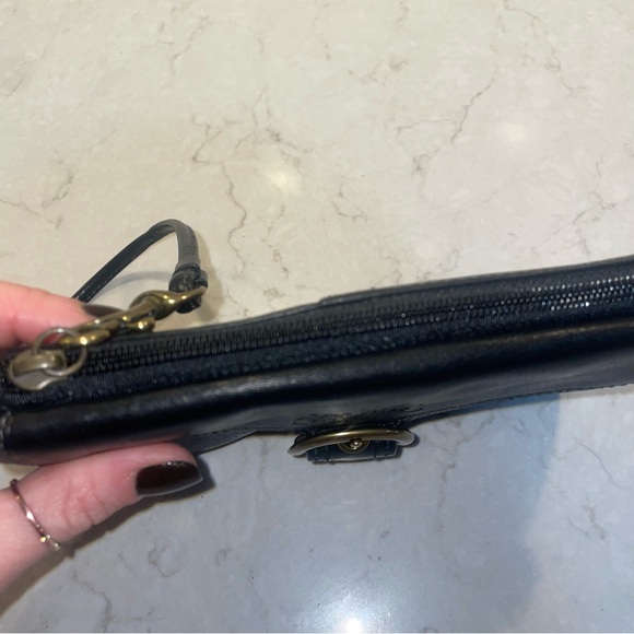 Coach Bleecker Black Leather Flap Wristlet Vintage - Picture 10 of 11